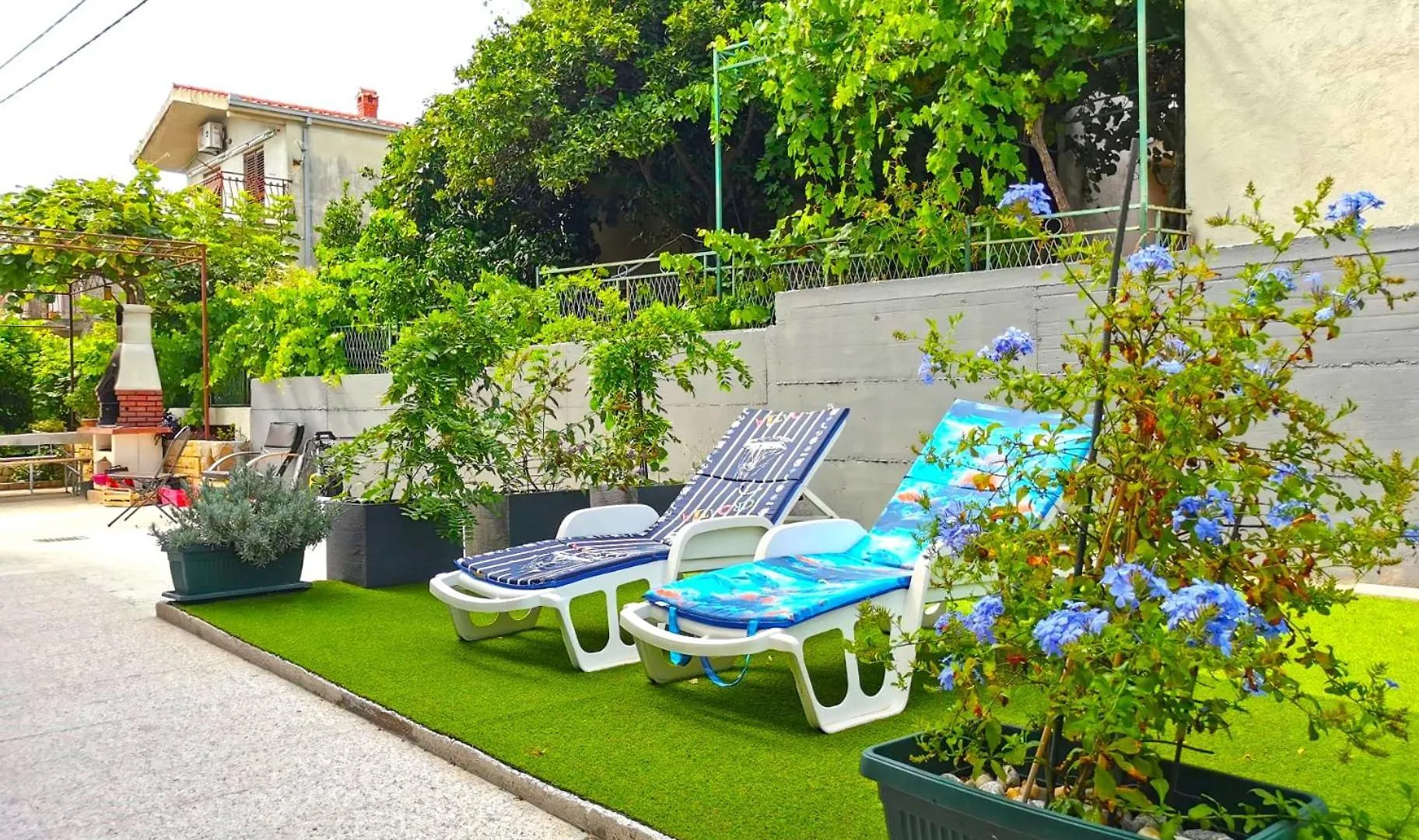 Apartment Adriana Seget Vranjica